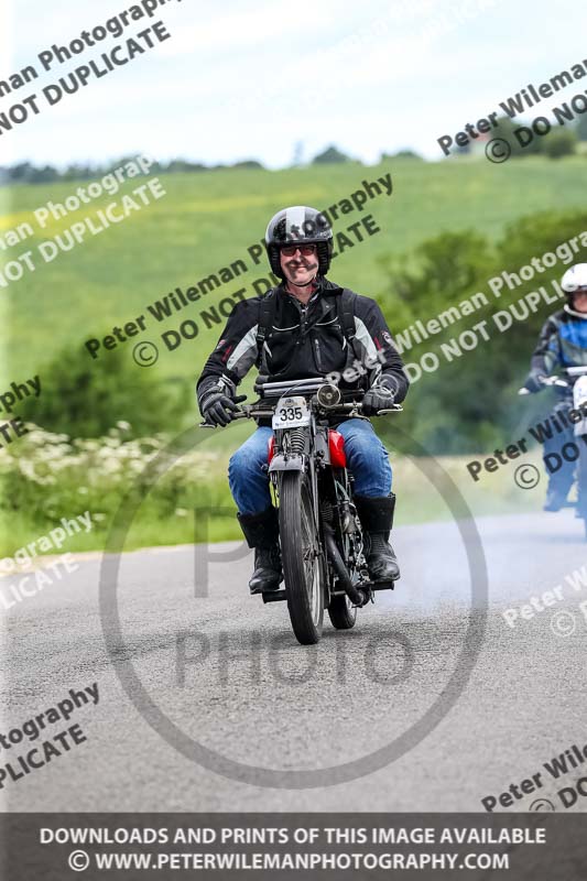 Vintage motorcycle club;eventdigitalimages;no limits trackdays;peter wileman photography;vintage motocycles;vmcc banbury run photographs